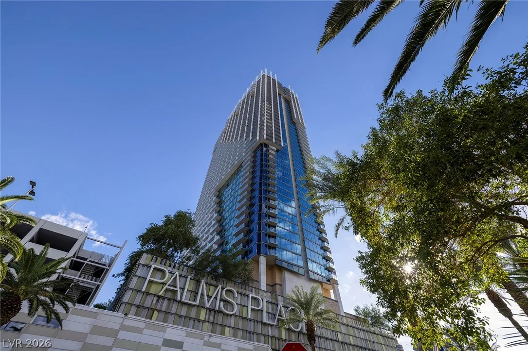 4381 West Flamingo Road 58306 — photo 1