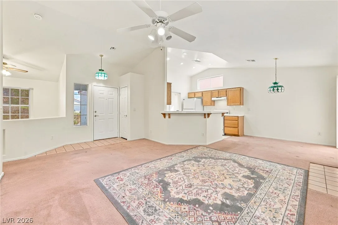 4219 Famoso Drive — photo 3