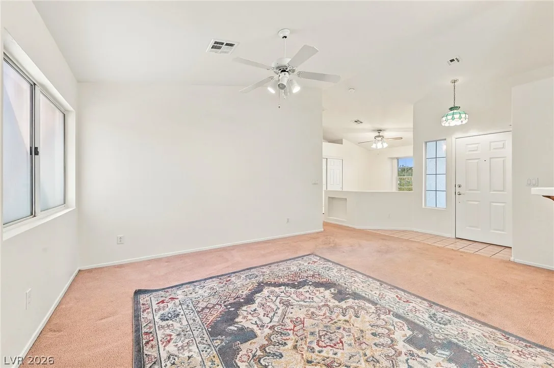 4219 Famoso Drive — photo 4