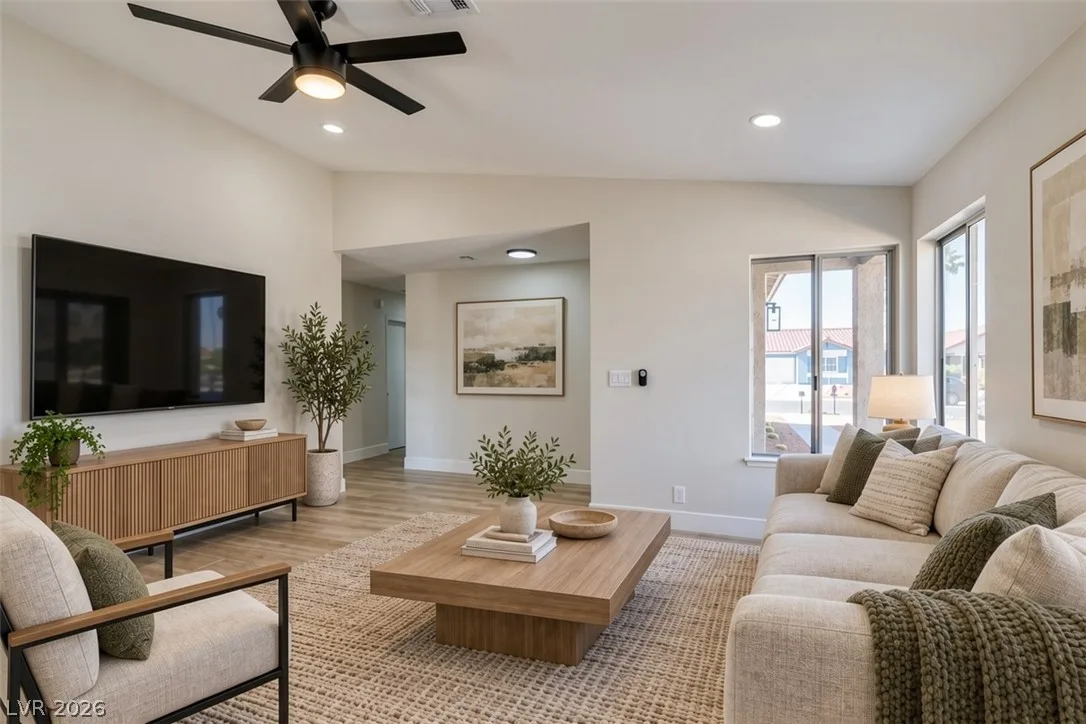 543 Chandler Street — photo 1