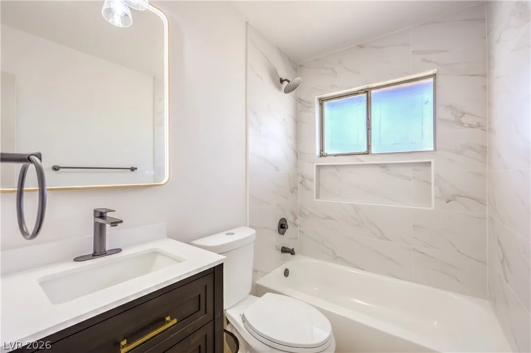 1004 Baker Avenue — photo 3