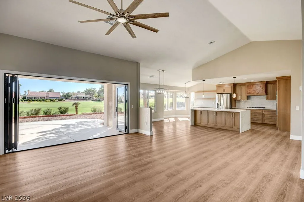 9437 Eagle Valley Drive — photo 3