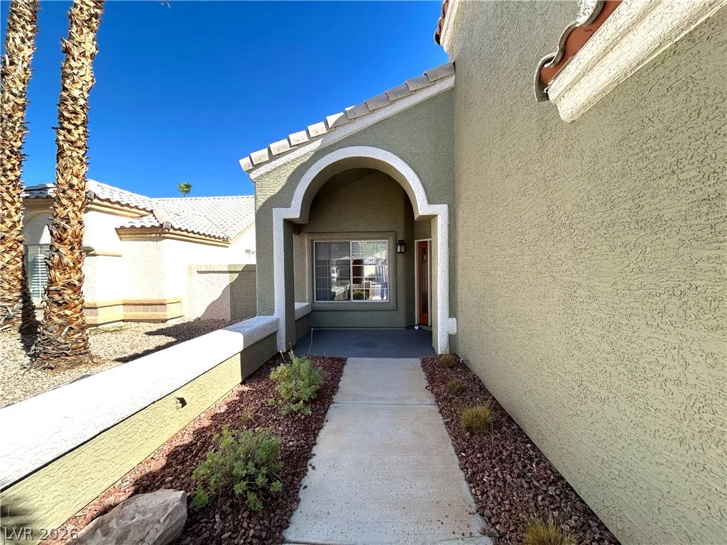 2208 Marble Gorge Drive — photo 3