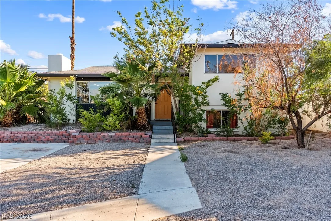 5077 Stampa Avenue — photo 1