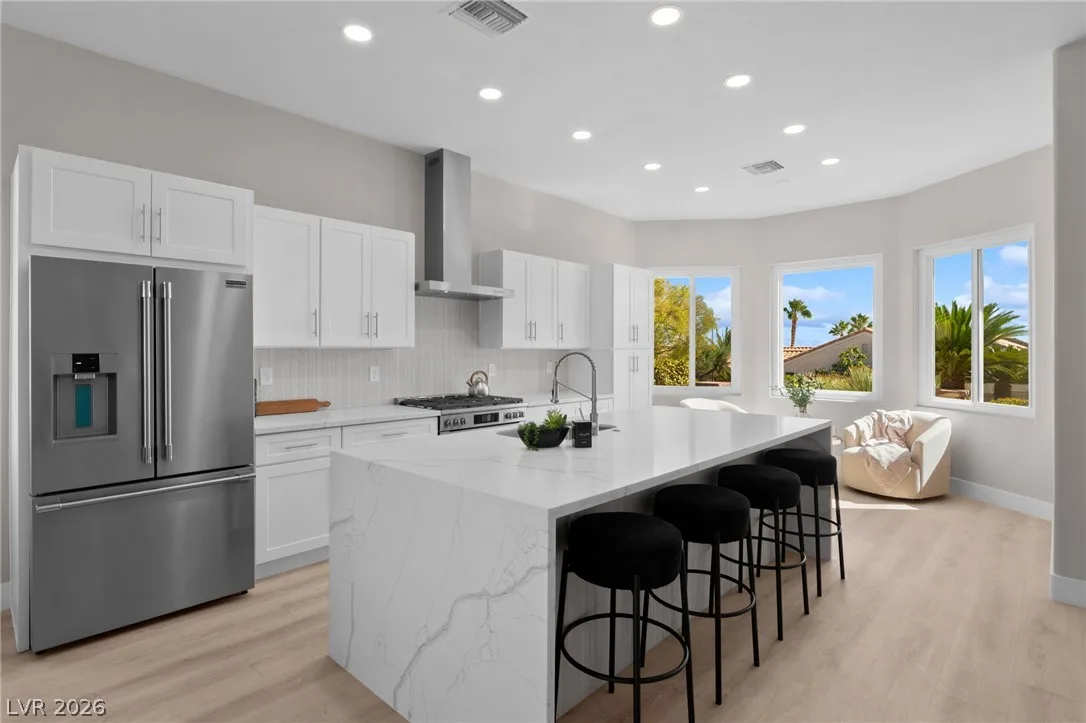 10404 Back Plains Drive — photo 1