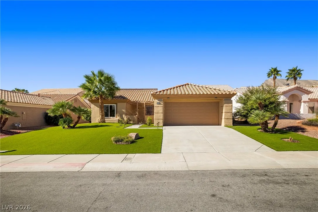 3021 Treesdale Drive — photo 1