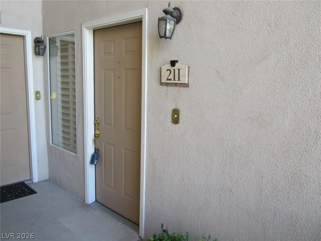 2050 West Warm Springs Road 211 — photo 5