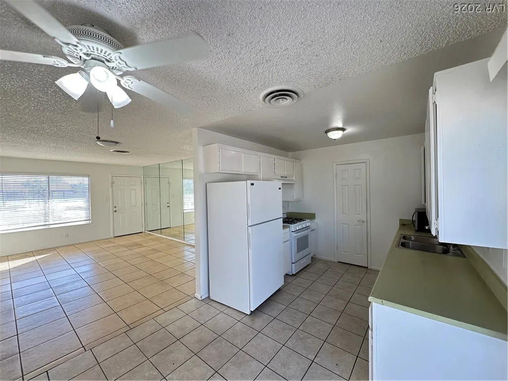 6408 Alta Drive — photo 4