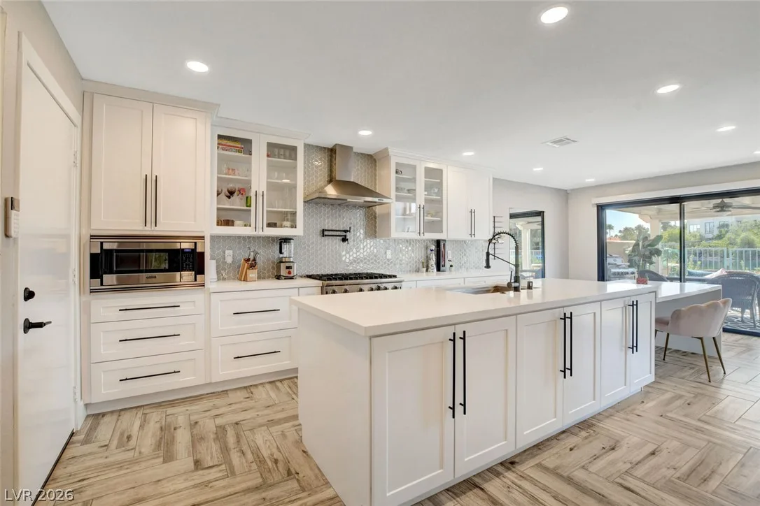 2637 Seashore Drive — photo 3