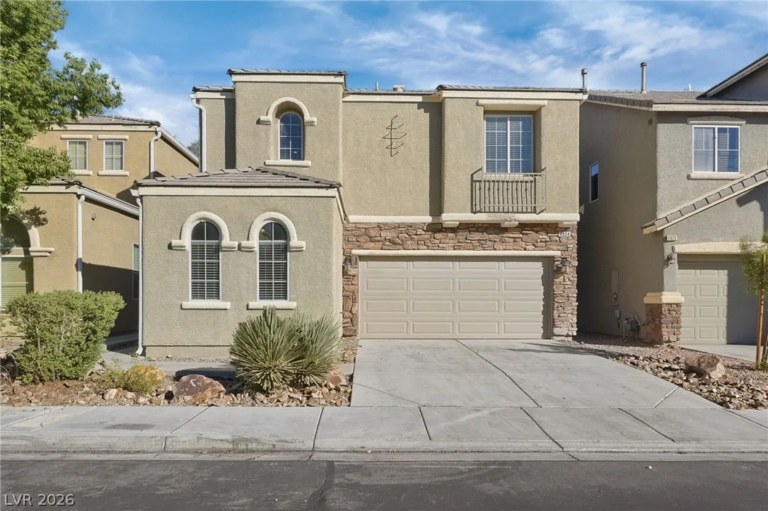 4934 Scholl Canyon Avenue — photo 1