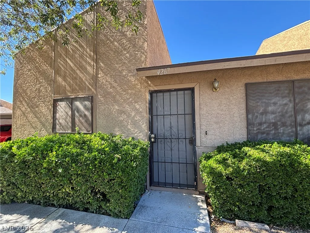4267 Rollingstone Drive — photo 2