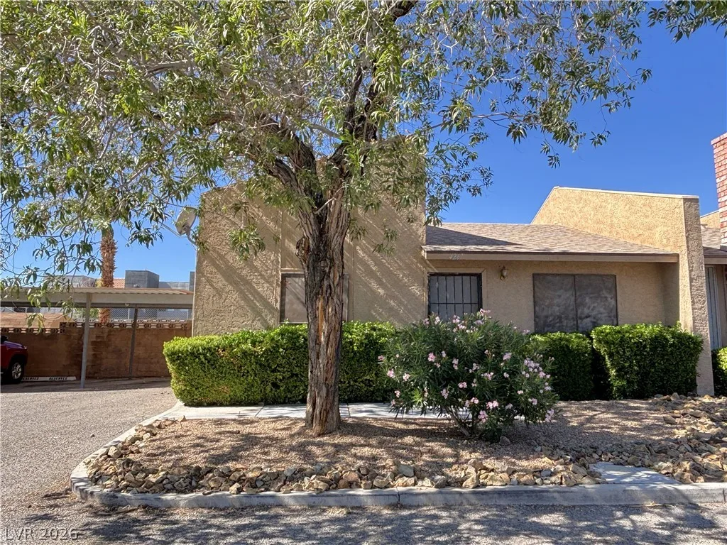 4267 Rollingstone Drive — photo 3