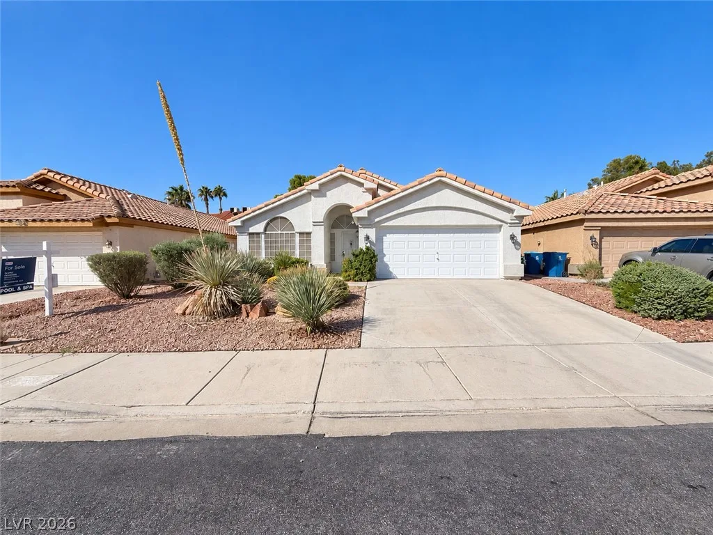 1313 Feather Glen Court — photo 1