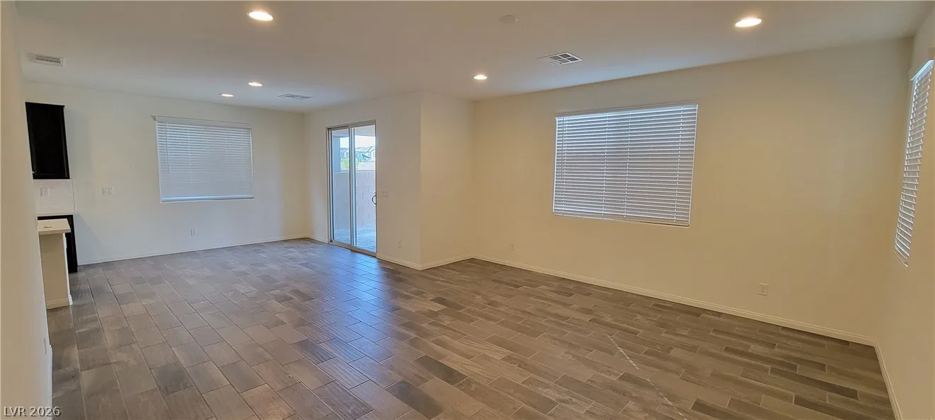 4234 ENCHANTING SKY Avenue — photo 3