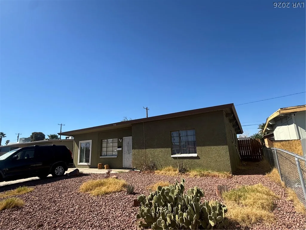 705 Harvard Street — photo 4