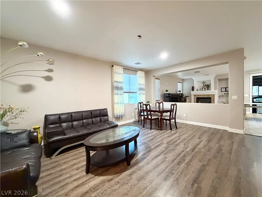 8345 Palace Heights Avenue — photo 2
