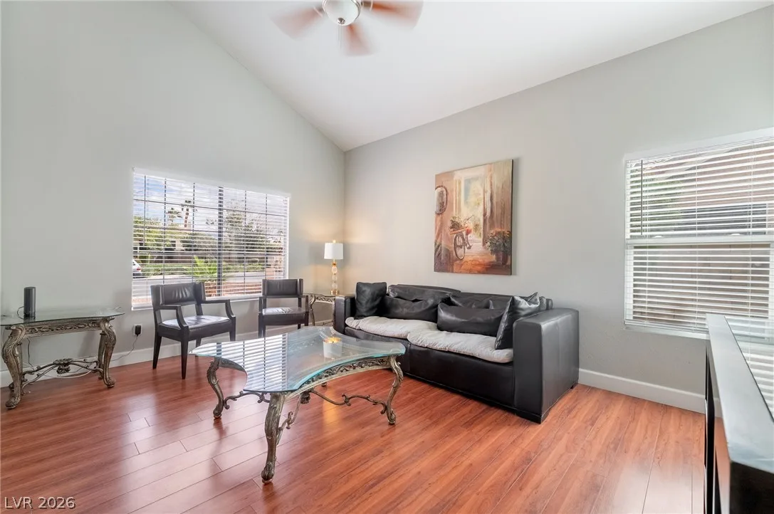 4779 Yorkfield Circle — photo 3