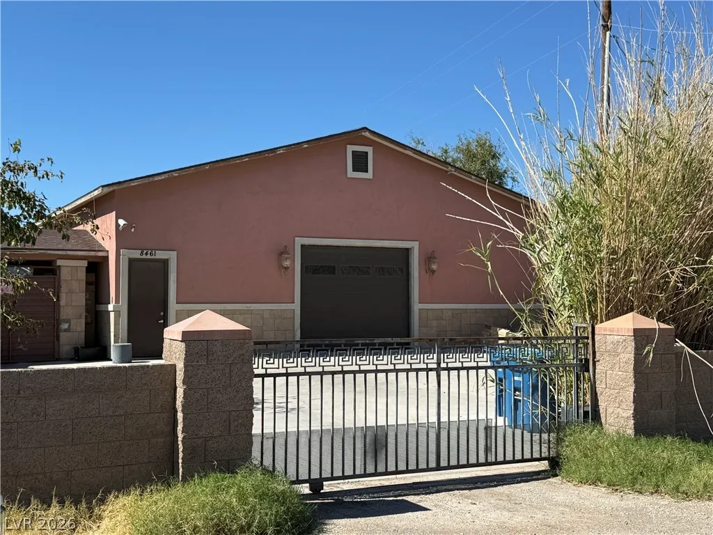 8461 Fairfield Avenue — photo 5