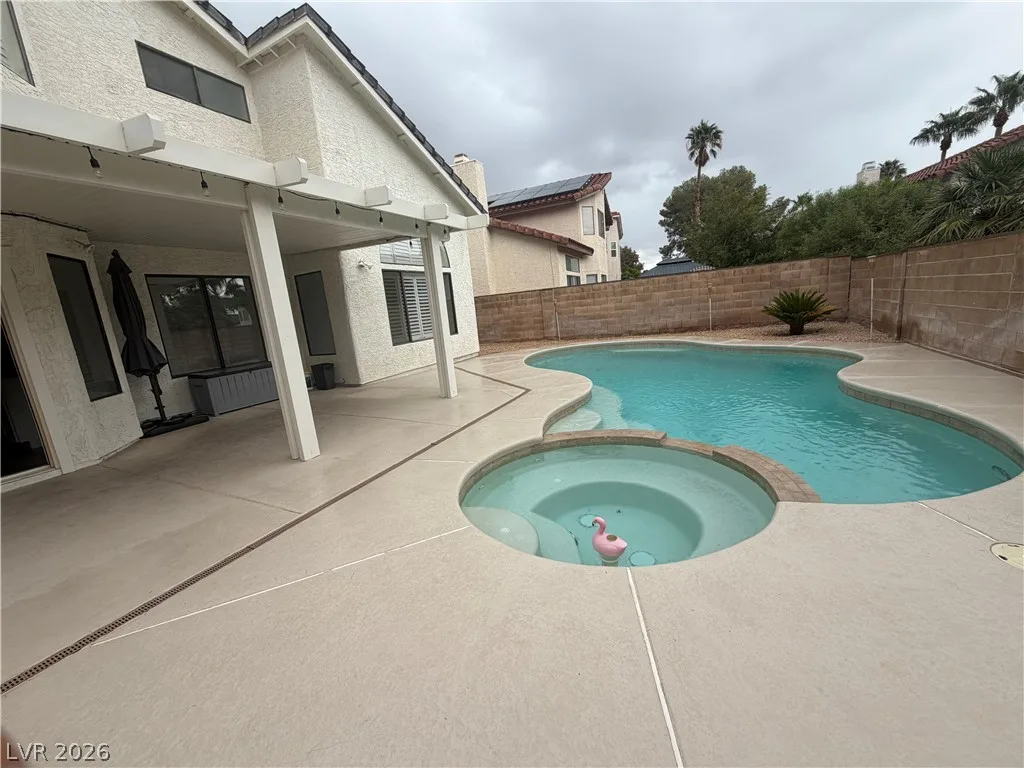 3040 Waterview Drive — photo 2