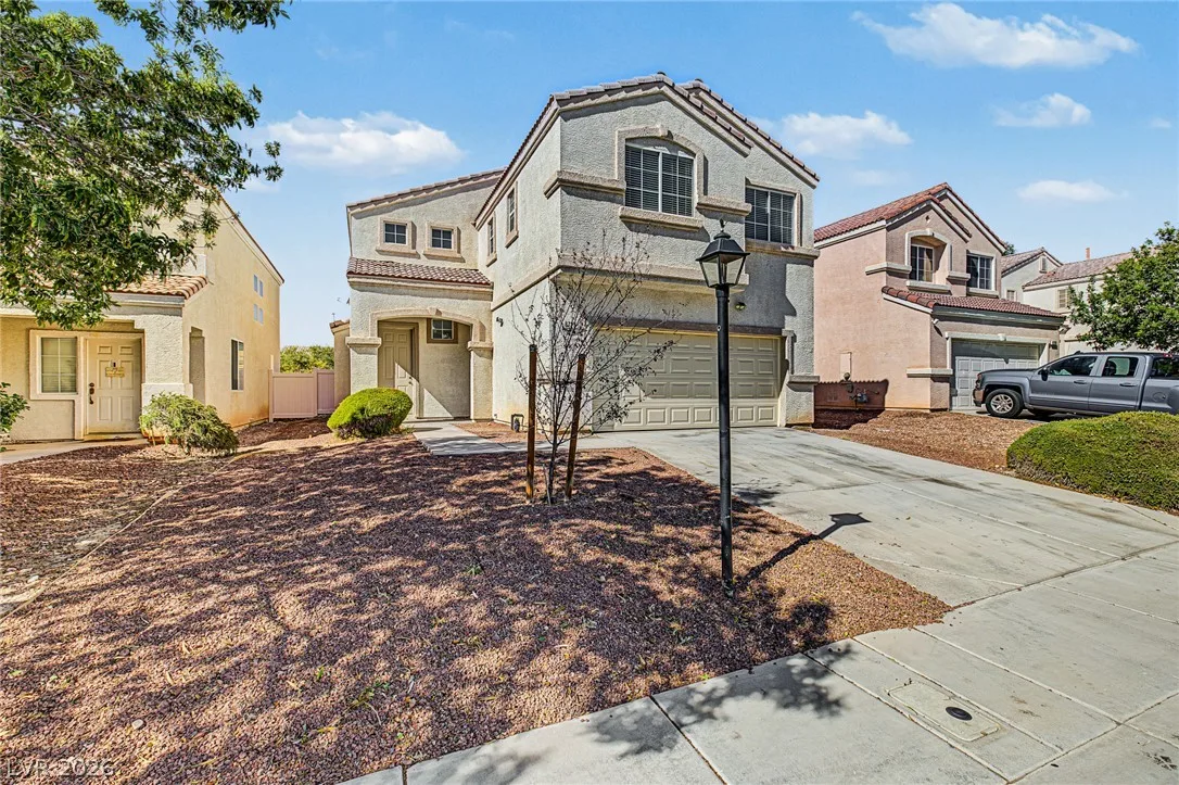 6725 Petrified Forest Street — photo 2