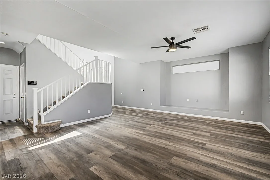 6725 Petrified Forest Street — photo 4