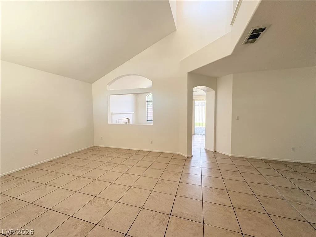 7722 PARNELL Avenue — photo 4