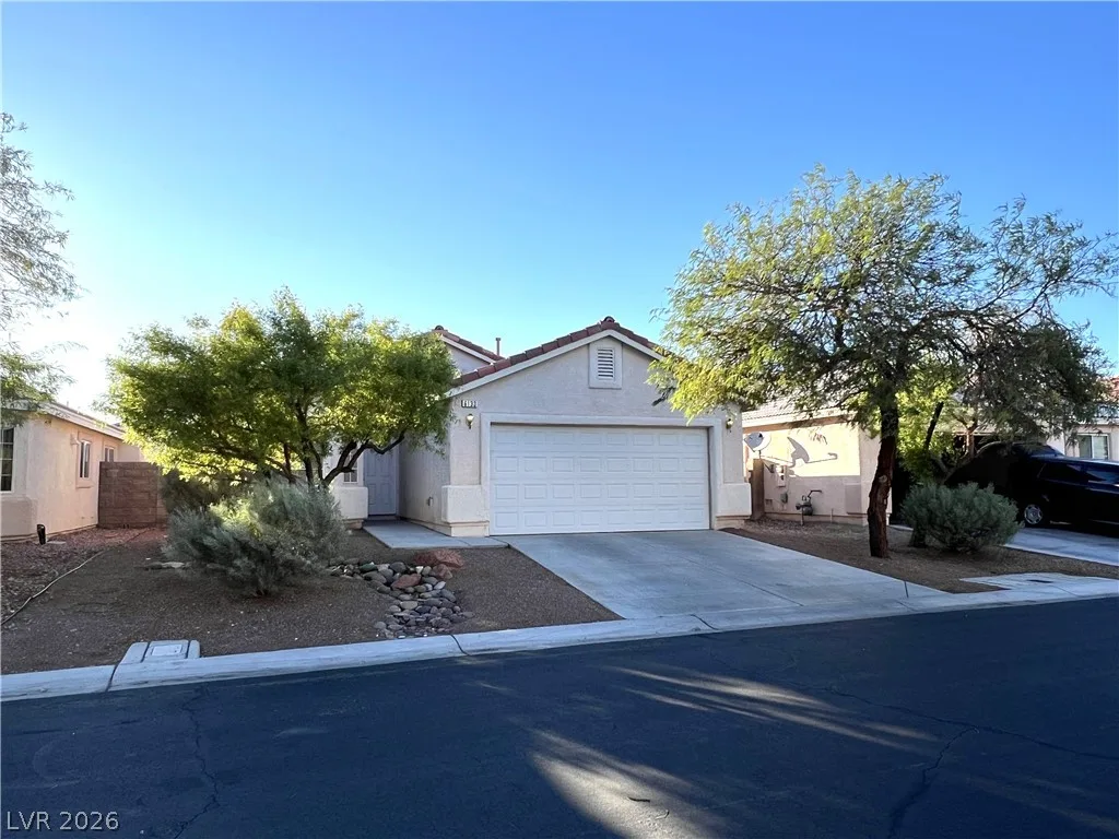6133 Camden Cove Street — photo 1