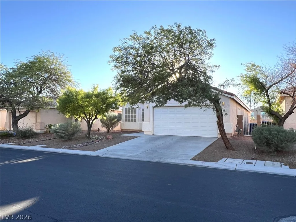 6133 Camden Cove Street — photo 2