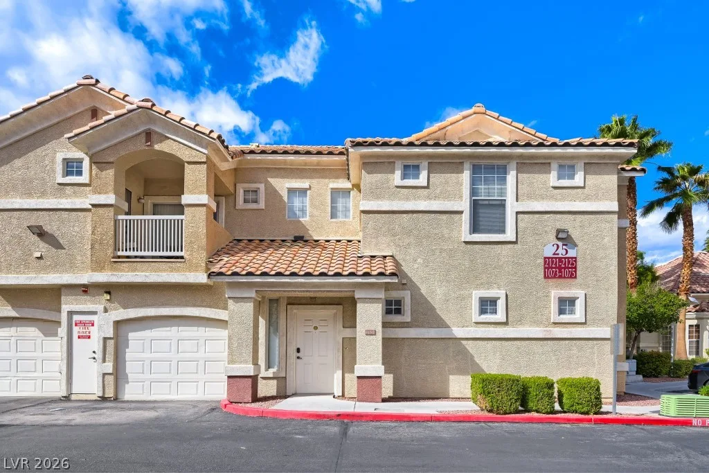 5855 Valley Drive 2121 — photo 1