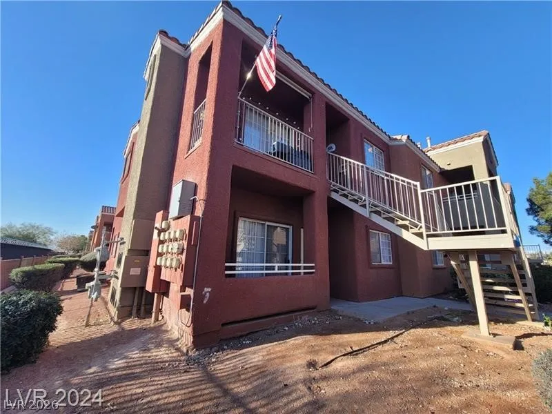 4730 East Craig Road 1106 — photo 1