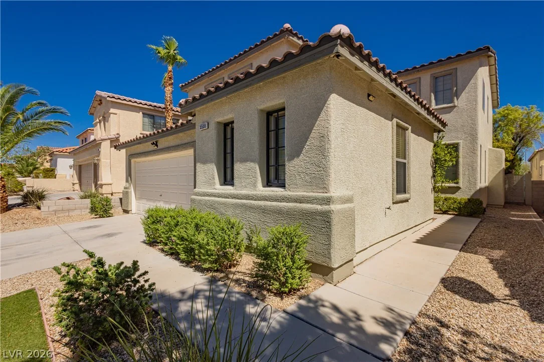 5558 GOLDEN PALMS Court — photo 4