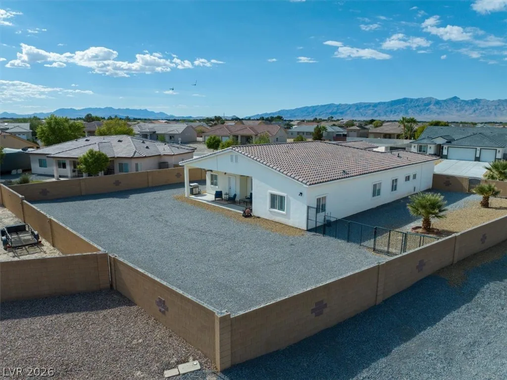 6651 Raintree Court — photo 2