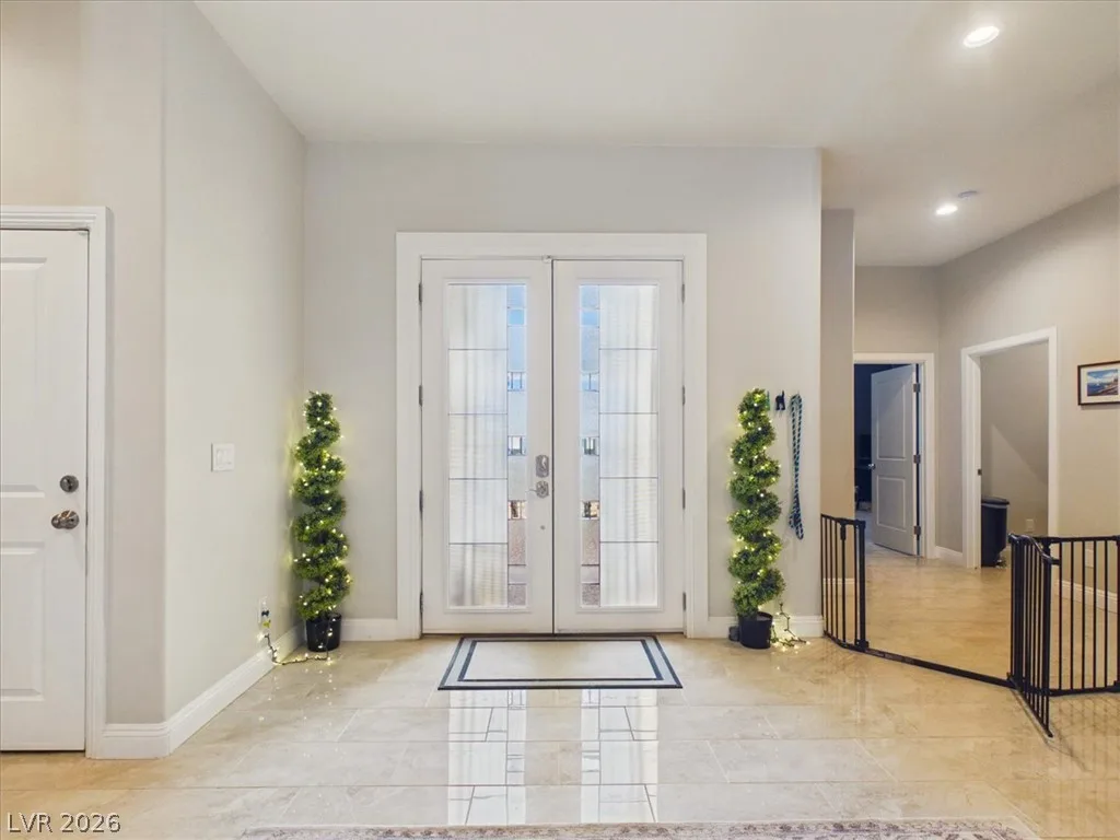 6651 Raintree Court — photo 4