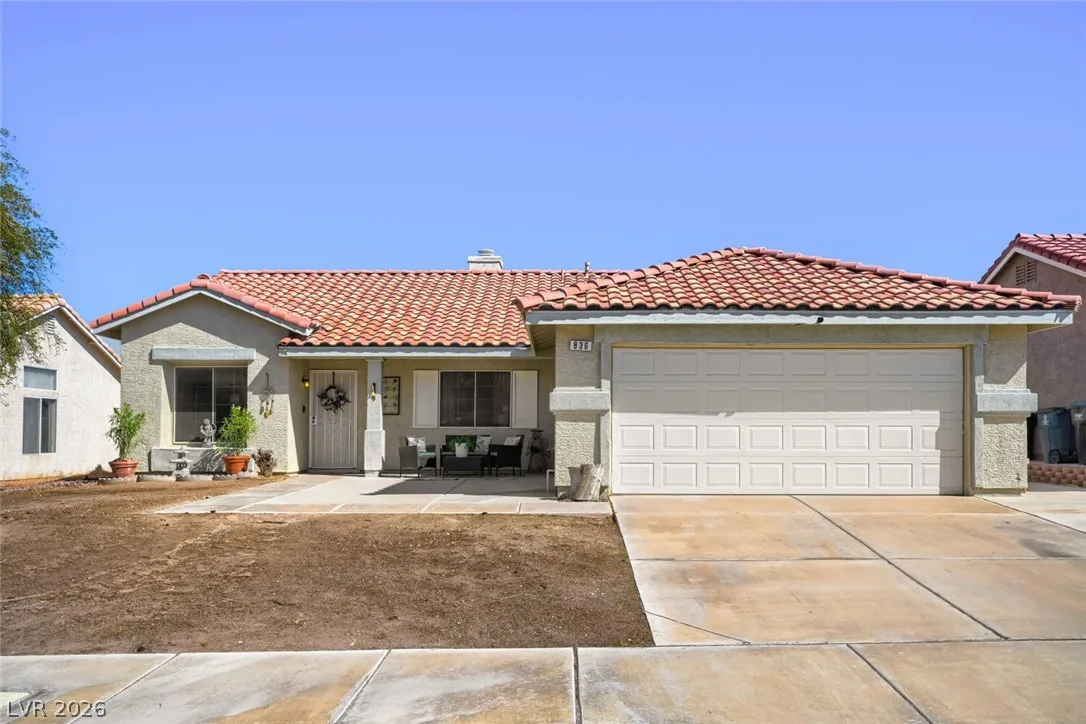 836 Grape Vine Avenue — photo 1