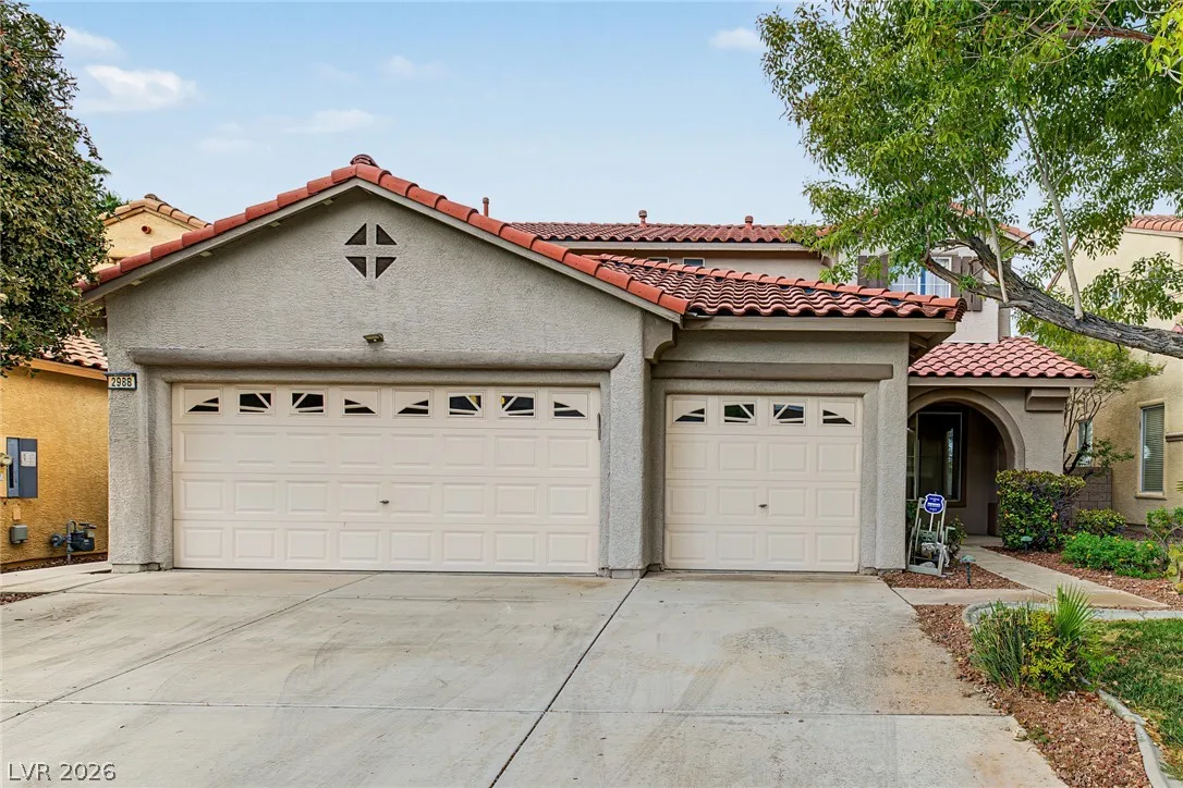 2988 Scenic Valley Way — photo 1