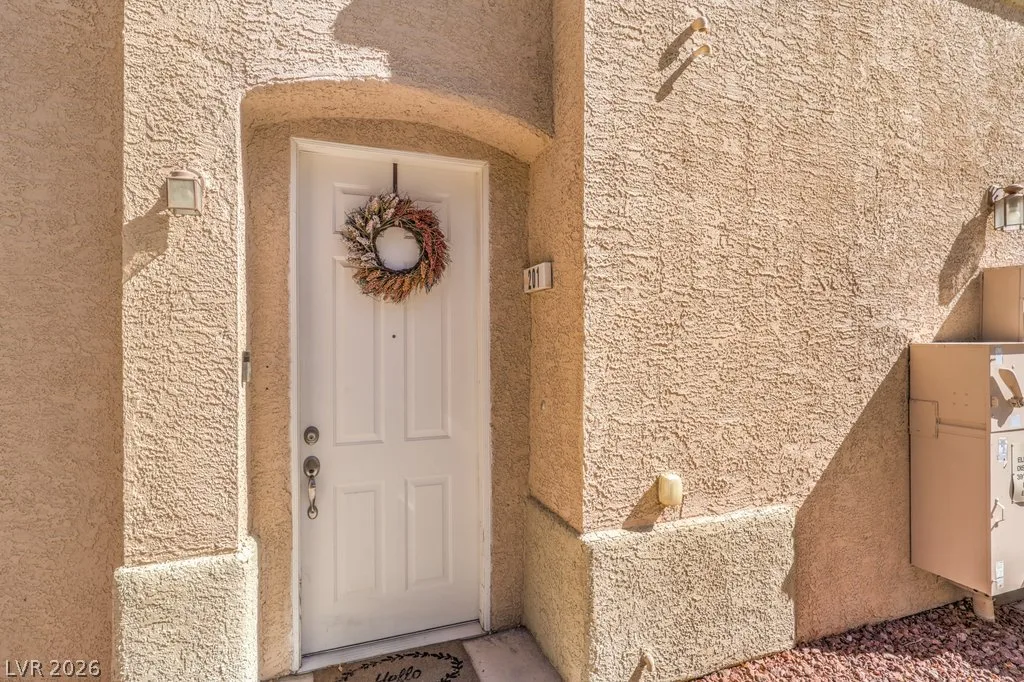 3916 Smokey Fog Avenue 1 — photo 3