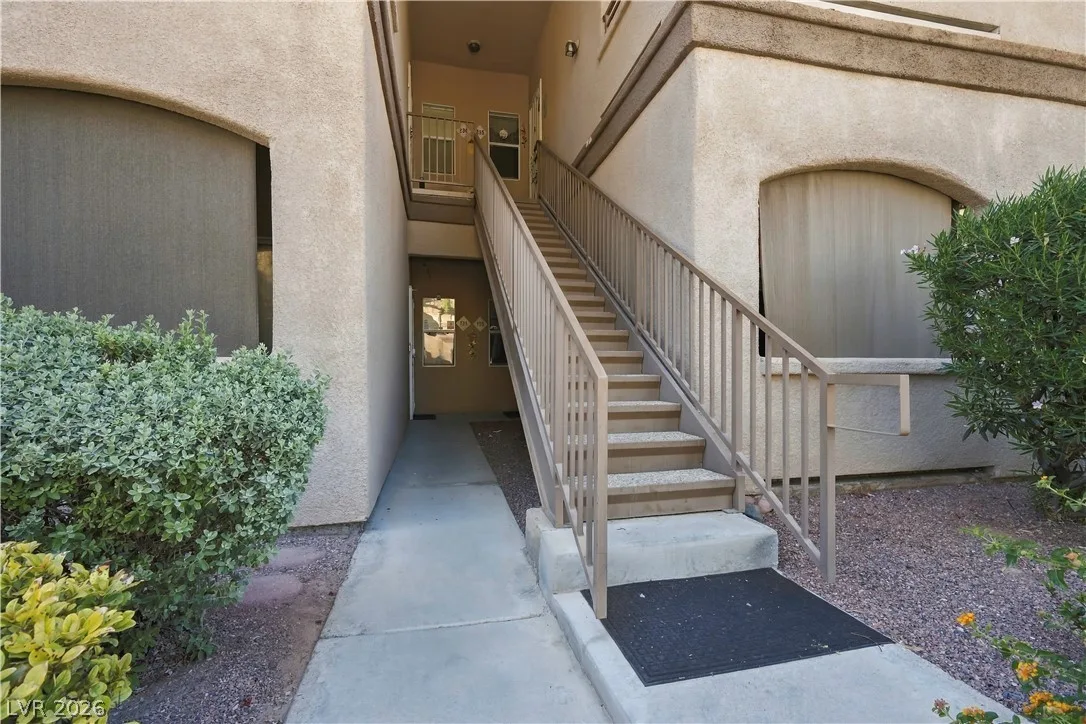 5751 East Hacienda Avenue 234 — photo 3