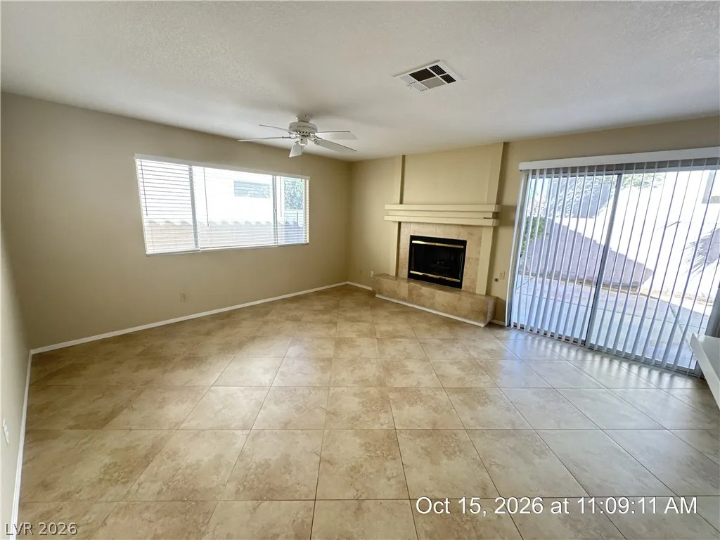 9404 Kayla Court — photo 4