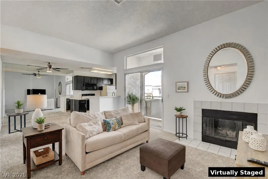 3150 Soft Breezes Drive 2040 — photo 1