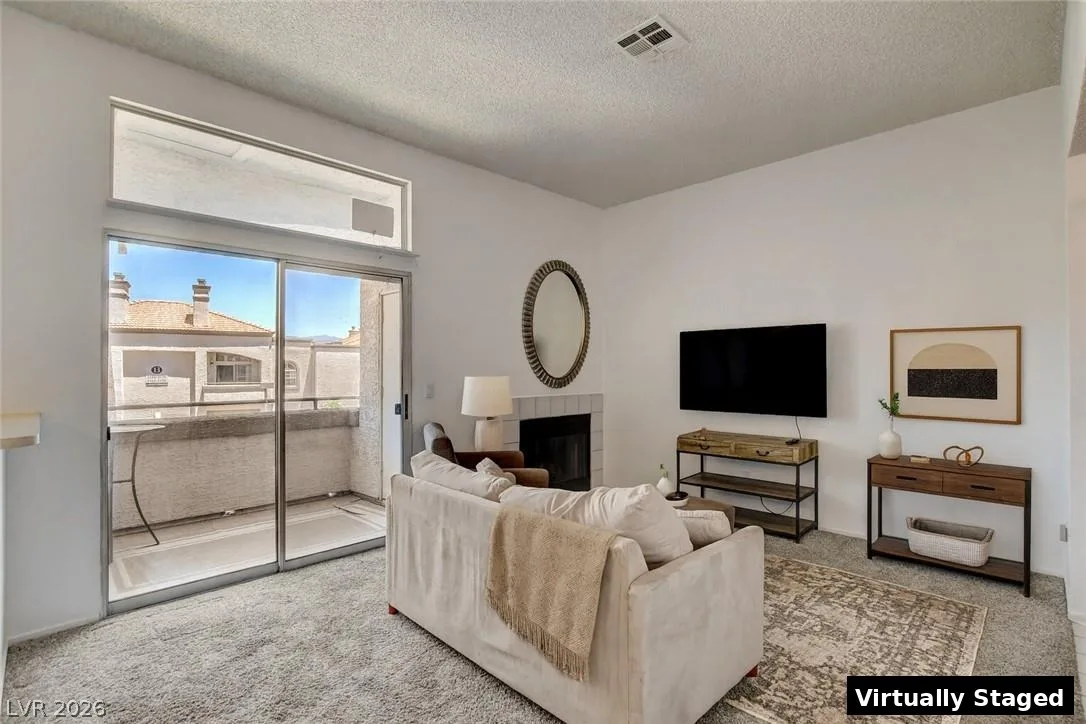 3150 Soft Breezes Drive 2040 — photo 5