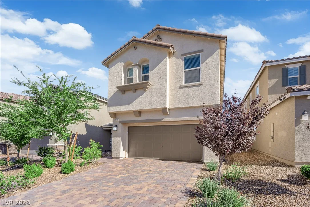 2406 Bellinzona Place — photo 2