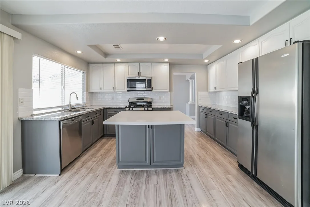8413 Chinook Candy Court — photo 4