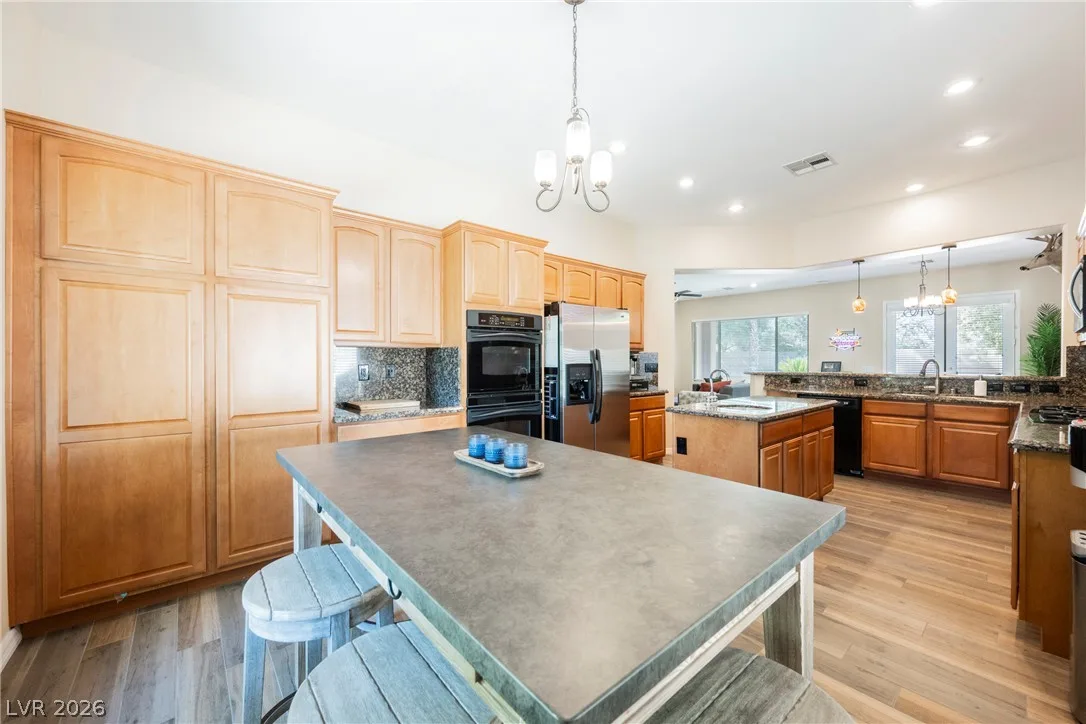 9 Stonemark Drive — photo 3