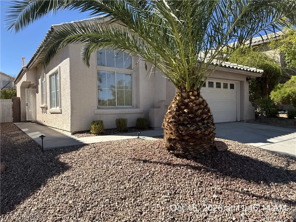 10517 Beachwalk Place — photo 3