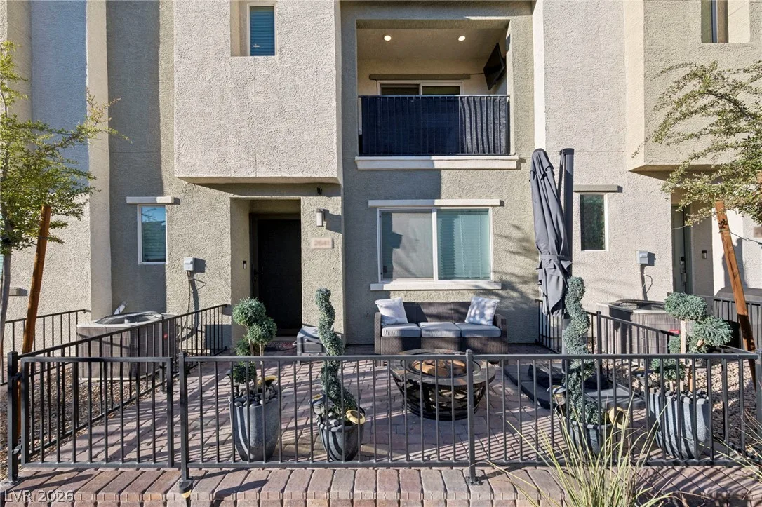 2641 April Green Court — photo 4