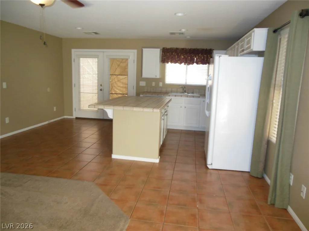 8036 CRACKER BARREL Street — photo 2