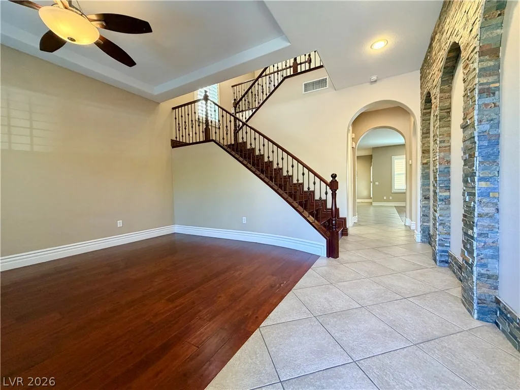 10346 SWEET LAUREL Street — photo 2