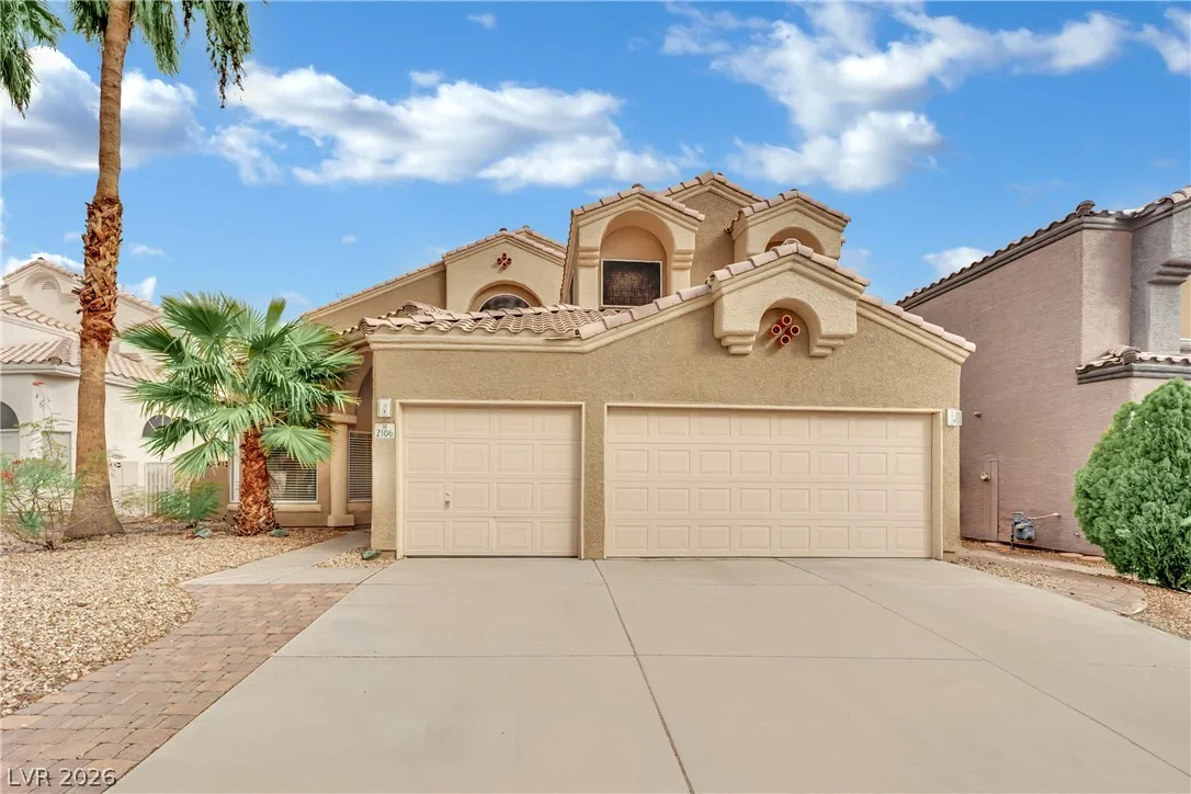 2106 Club Meadows Drive — photo 2