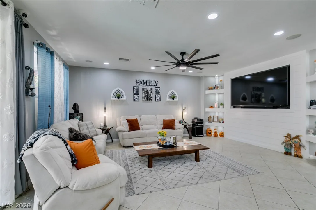 248 Hyssop Court — photo 2