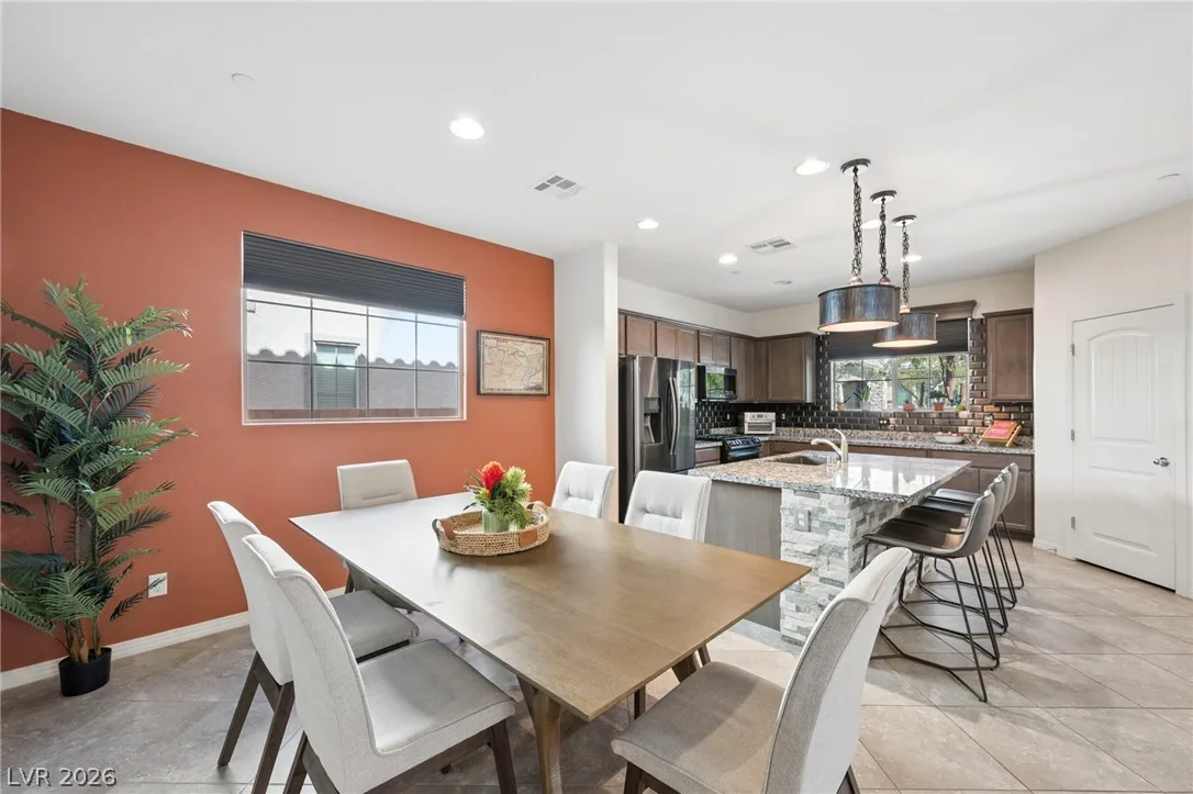 2621 Marvel Astoria Street — photo 3